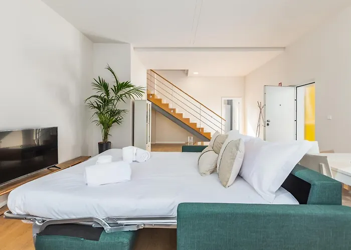 Dream On - Almada Lofts