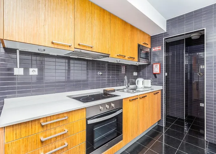 Dream On - Almada Lofts * 포르투